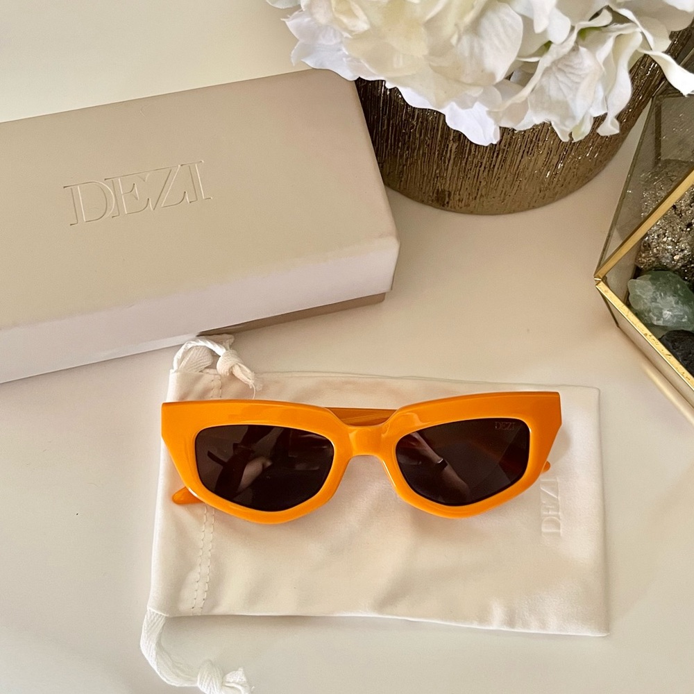 DEZI Limited Edition Orange “ON READ” Shades Sunglasses